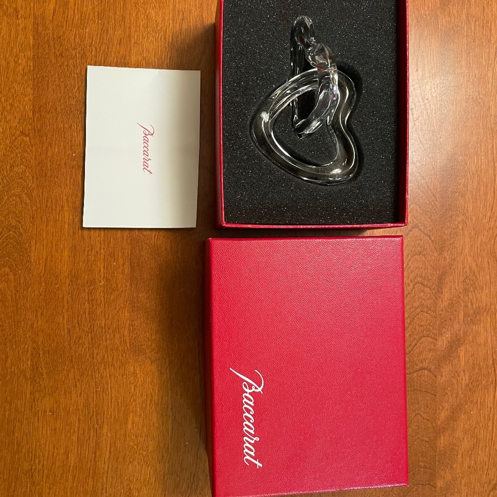 Baccarat Entwined Hearts - Picture 4 of 5